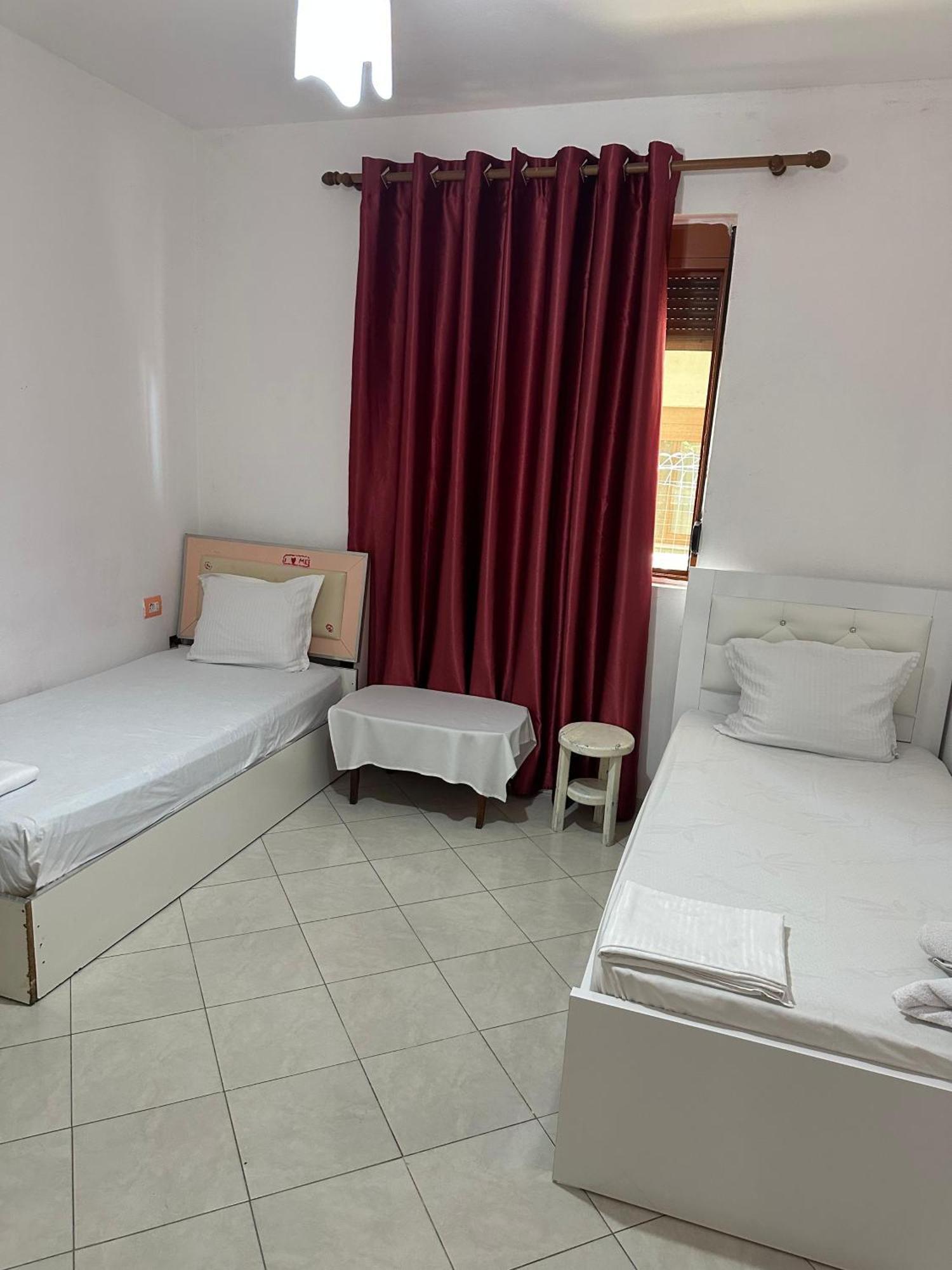 Ersi Apartment Durres Exterior photo